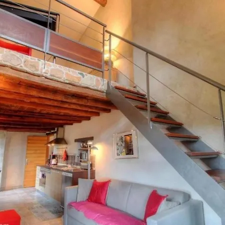 Gites De Charme Au Coeur D'Un Village Authentique - A 22 Kms De L'Aeroport D'Ajaccio Et Des Plages - Clim - Jacuzzi - Billard - Randonnee - Riviere - Detente Peri Buitenkant foto