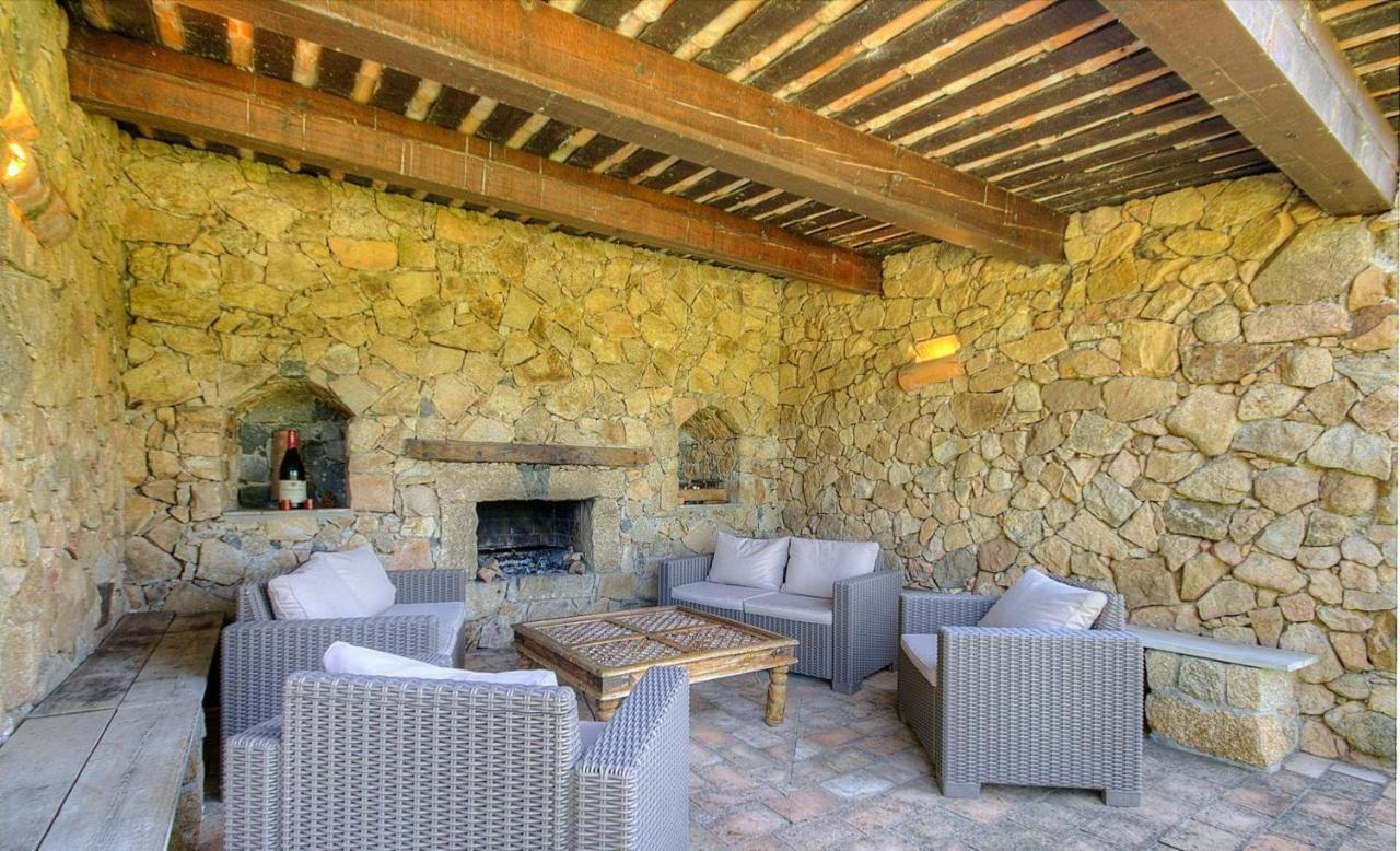 De Charme Au Coeur D'un Village Authentique - A 22 Kms De L'aeroport D'ajaccio Et Des Plages - Clim - Jacuzzi - Billard - Randonnee - Riviere - Detente Apartment *