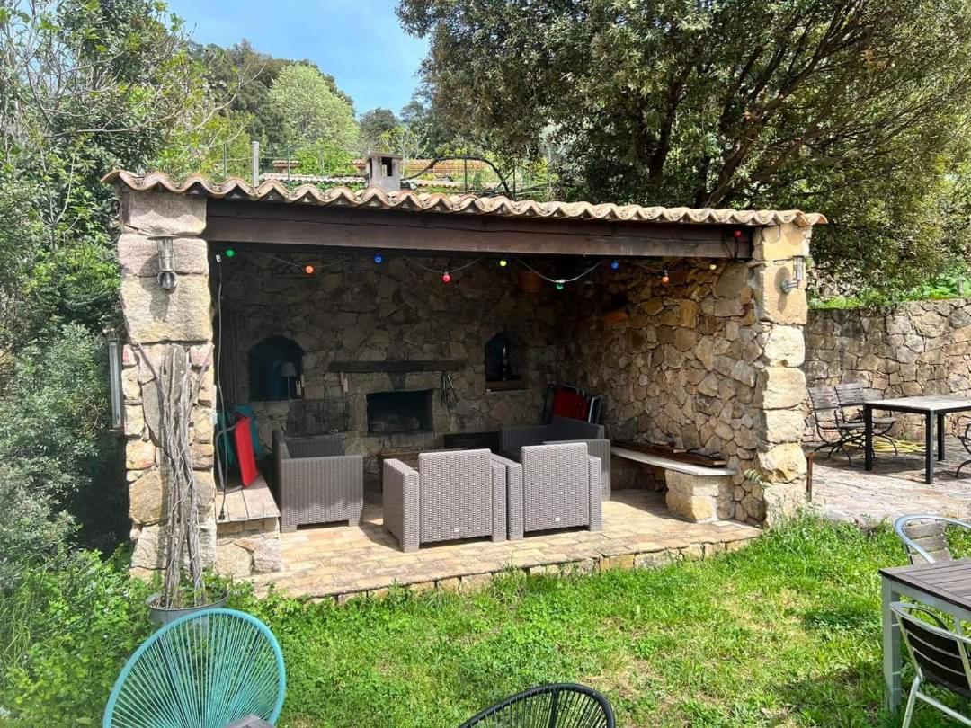 De Charme Au Coeur D'un Village Authentique - A 22 Kms De L'aeroport D'ajaccio Et Des Plages - Clim - Jacuzzi - Billard - Randonnee - Riviere - Detente *