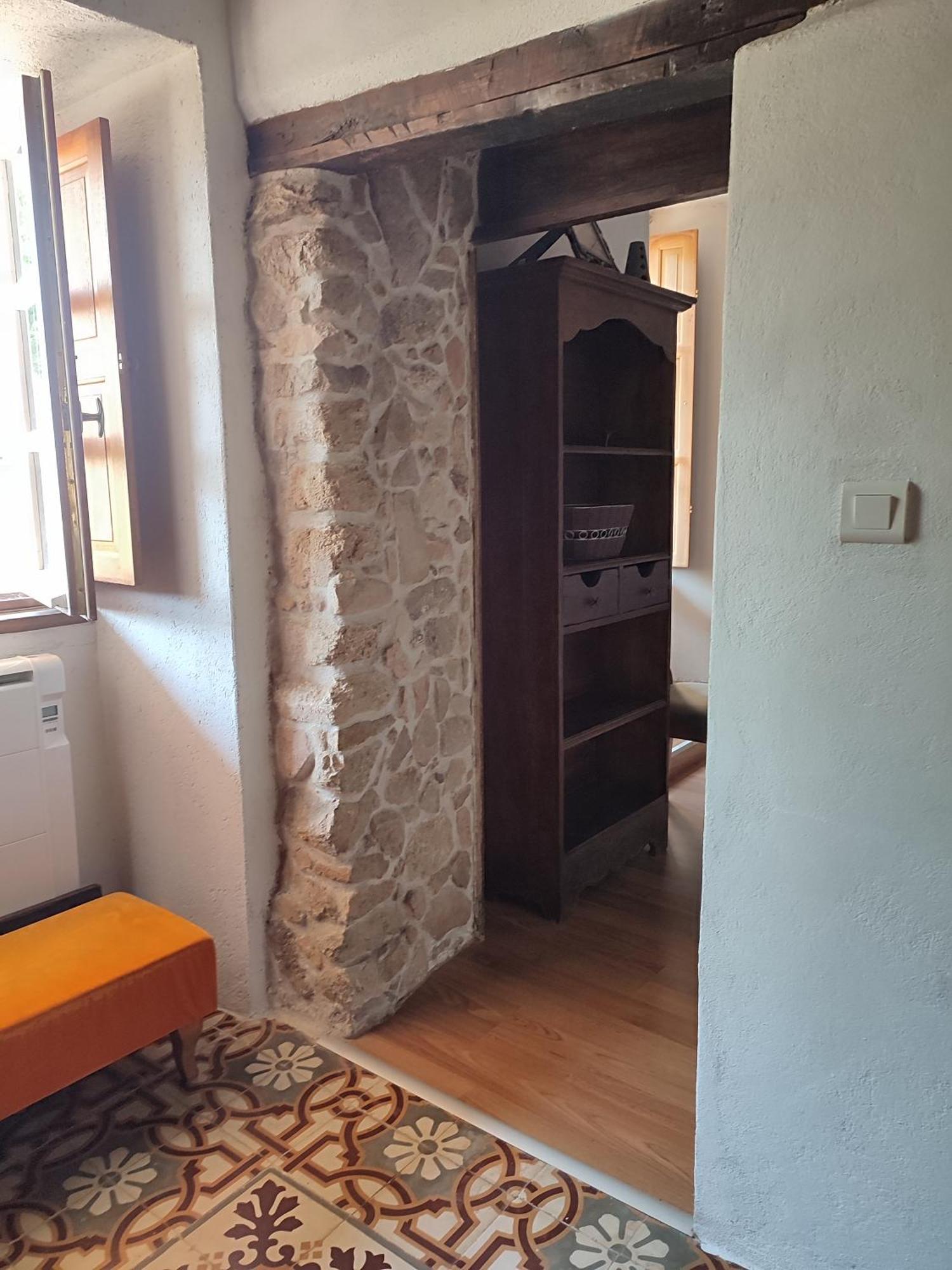 Apartment De Charme Au Coeur D'un Village Authentique - A 22 Kms De L'aeroport D'ajaccio Et Des Plages - Clim - Jacuzzi - Billard - Randonnee - Riviere - Detente Peri