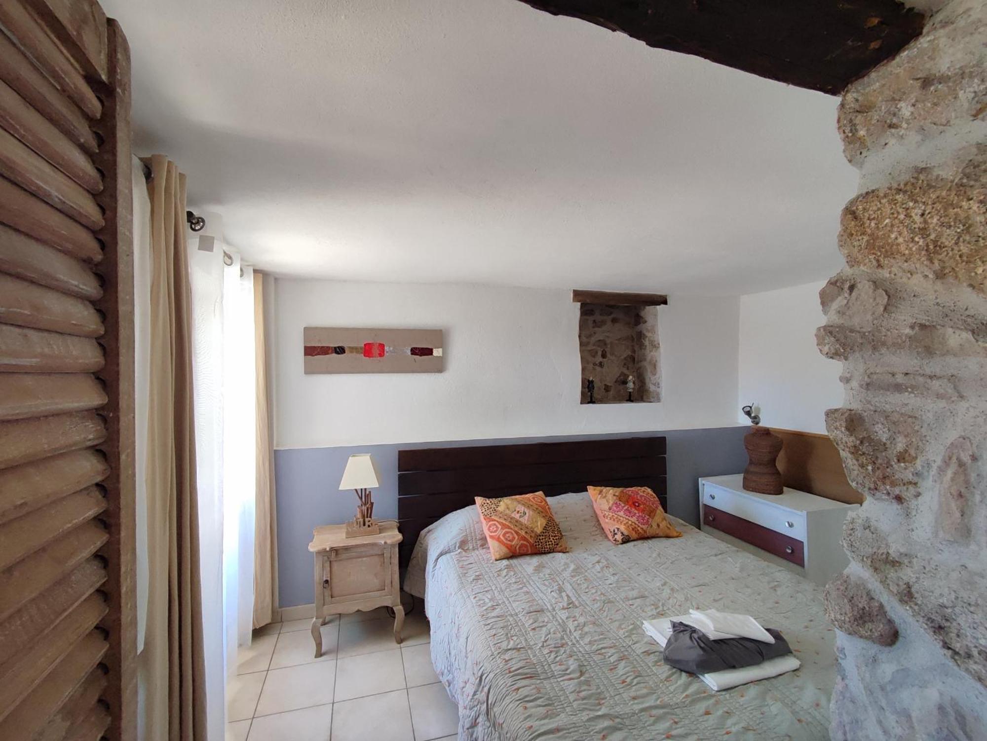 De Charme Au Coeur D'un Village Authentique - A 22 Kms De L'aeroport D'ajaccio Et Des Plages - Clim - Jacuzzi - Billard - Randonnee - Riviere - Detente Apartment