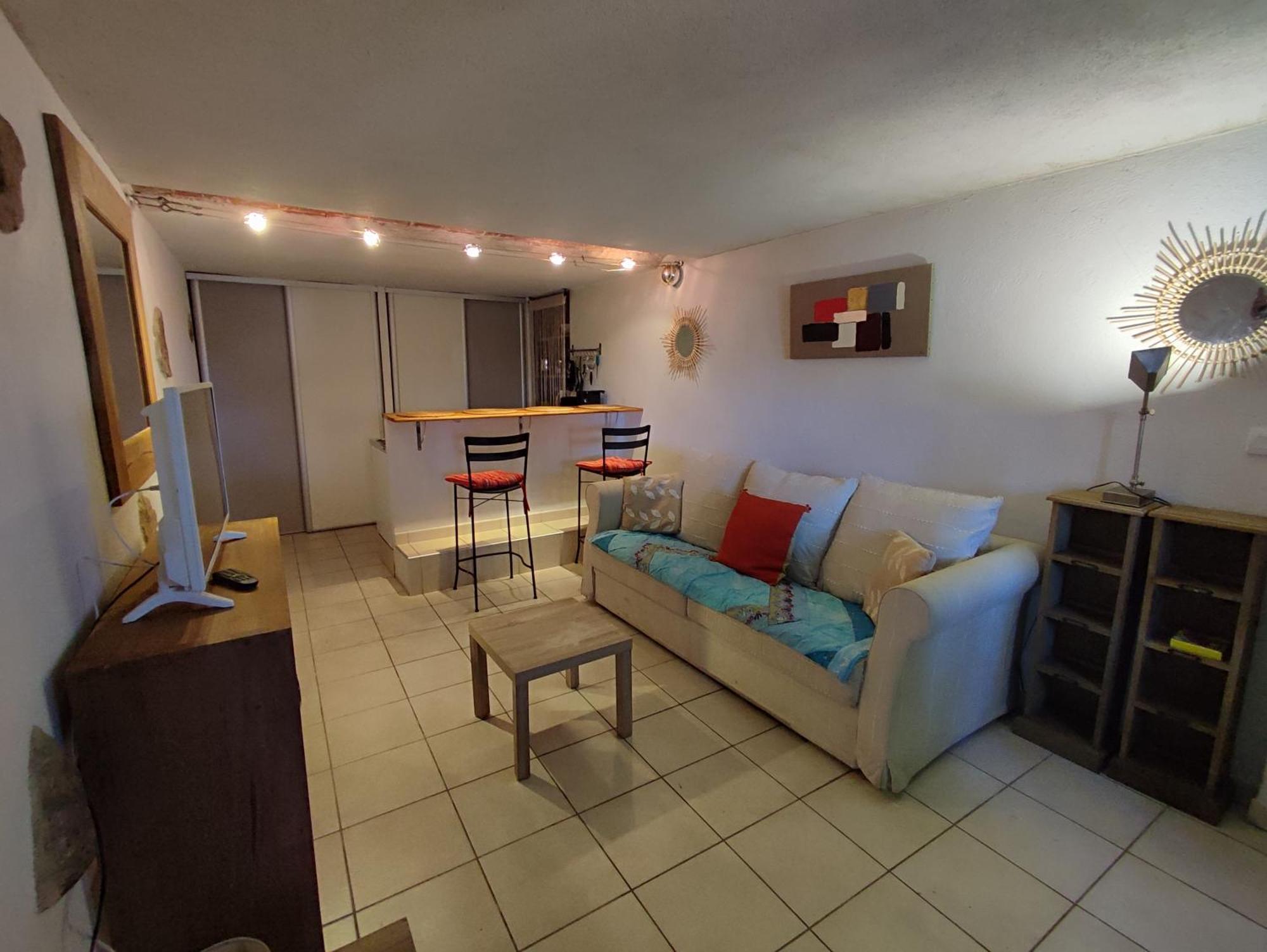 De Charme Au Coeur D'un Village Authentique - A 22 Kms De L'aeroport D'ajaccio Et Des Plages - Clim - Jacuzzi - Billard - Randonnee - Riviere - Detente *