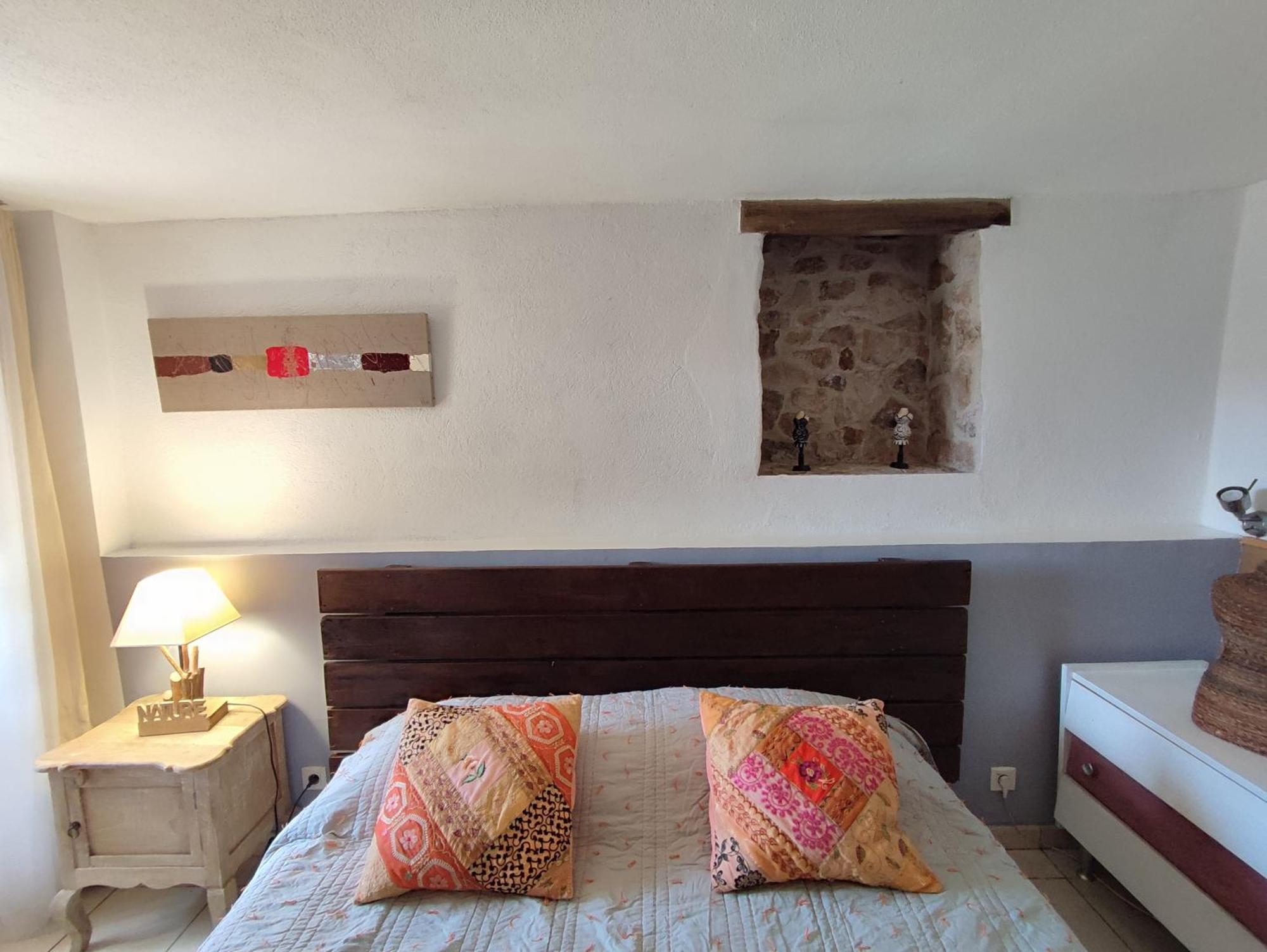 Apartment De Charme Au Coeur D'un Village Authentique - A 22 Kms De L'aeroport D'ajaccio Et Des Plages - Clim - Jacuzzi - Billard - Randonnee - Riviere - Detente *