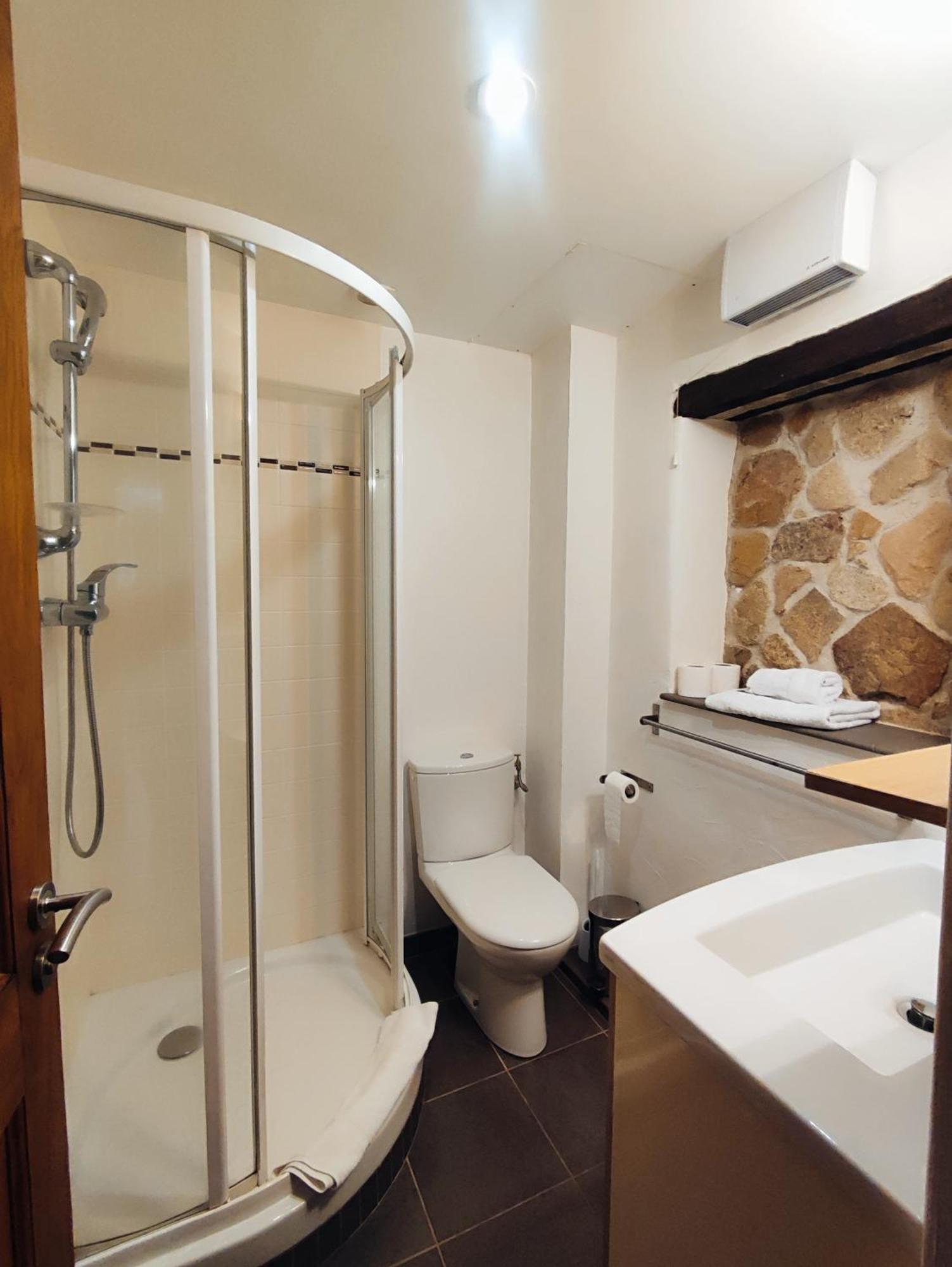 Apartment Entre & Maquis, L'ame De La Corse En De Charme Avec Jacuzzi, Proche Ajaccio Peri